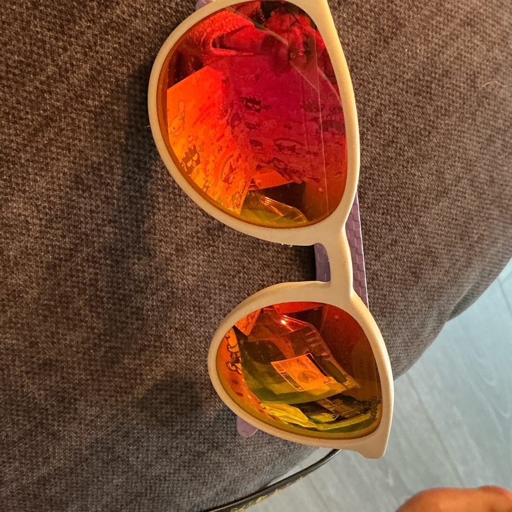 Carrera Sunglasses with Black Lenses and Cream Frame